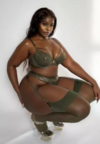 Ebony sexy escort +971524986362