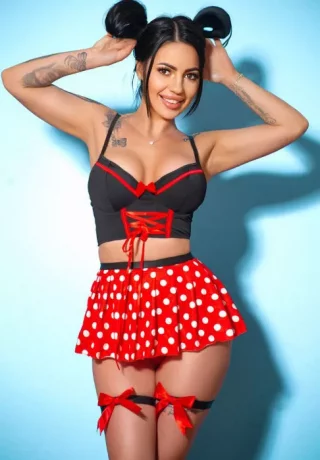 Adria escort 07787860649