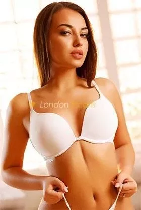 Heidi +447845547542